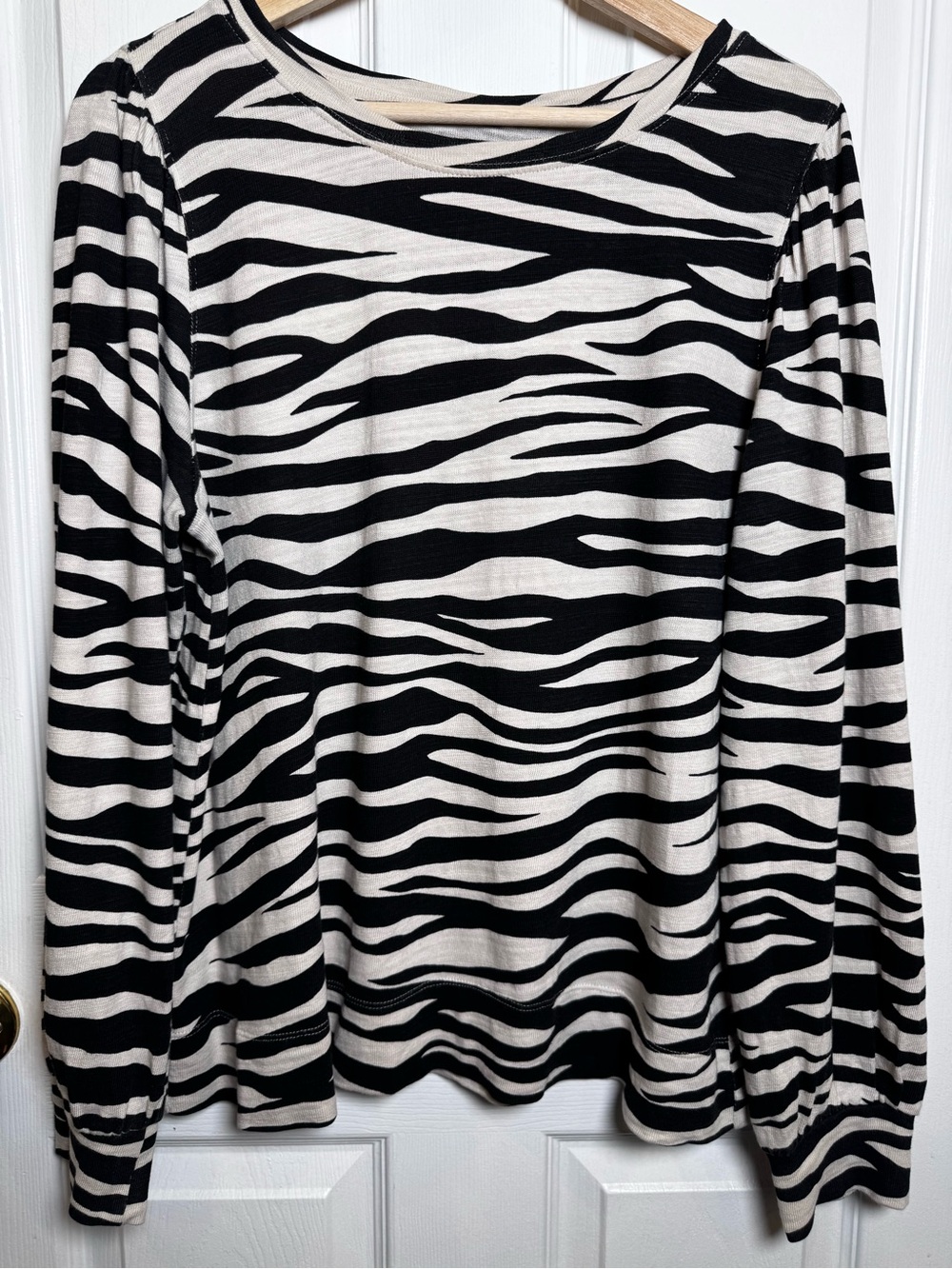 LOFT Zebra Print Puff Sleeve Cotton Elevated Sweatshirt Top Large Animal Print
